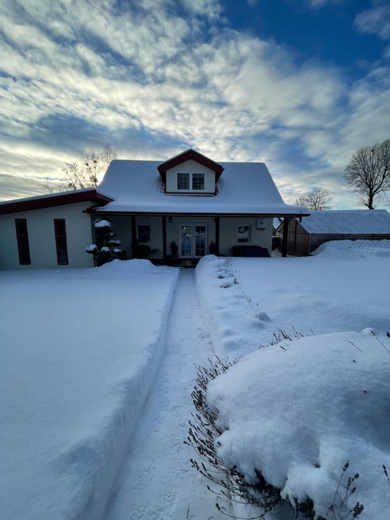 Meta House